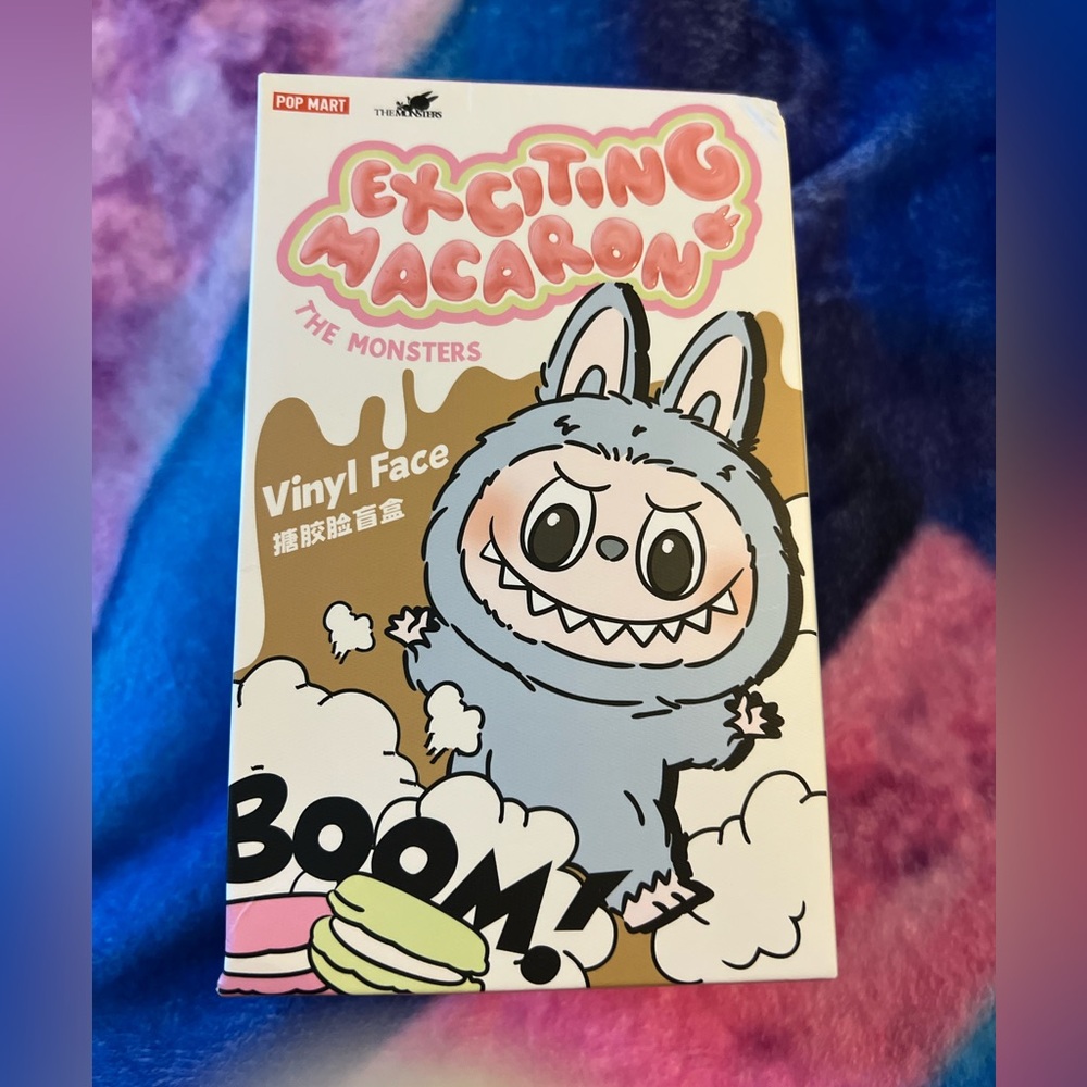 The Monsters Macaron Lychee Berry